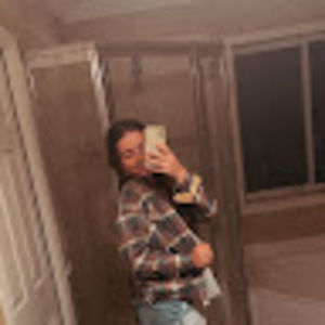 Meet your Posher, Tegan